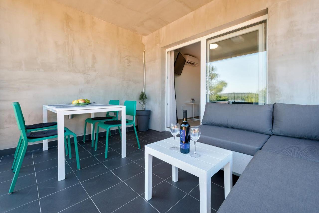 Feel Dugi Otok Apartments Luka  ภายนอก รูปภาพ